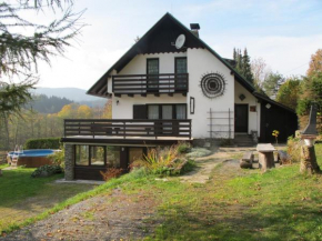 Holiday home in Cachrov/Böhmerwald 35500